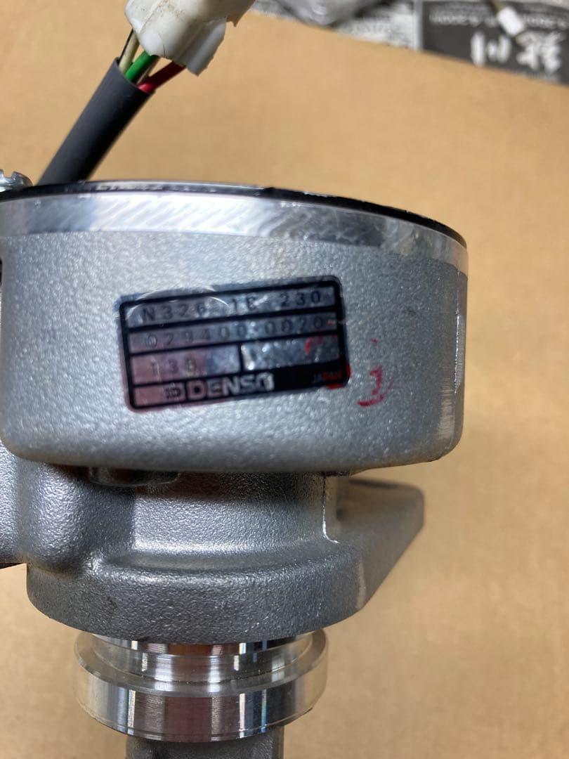 マツダFC3S RX7 クランクアングルセンサー　新品