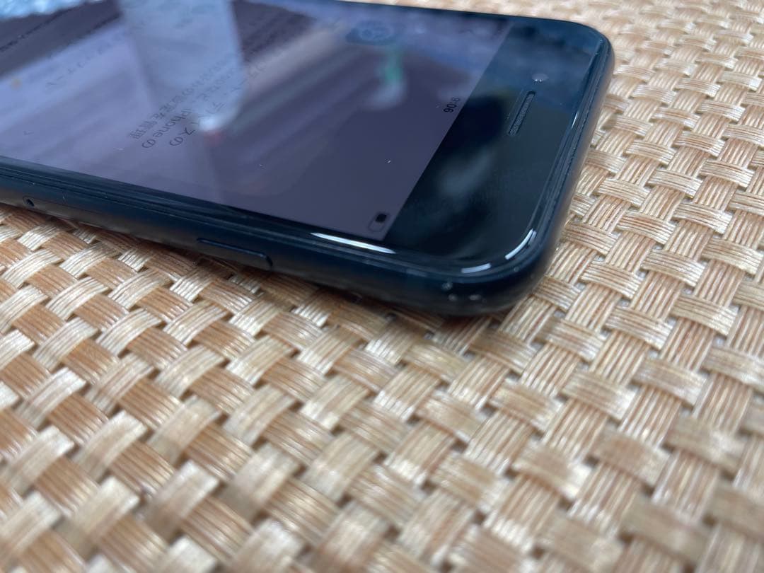 iPhone SE 第3世代 64 GB ミッドナイトSIMフリー【4927】