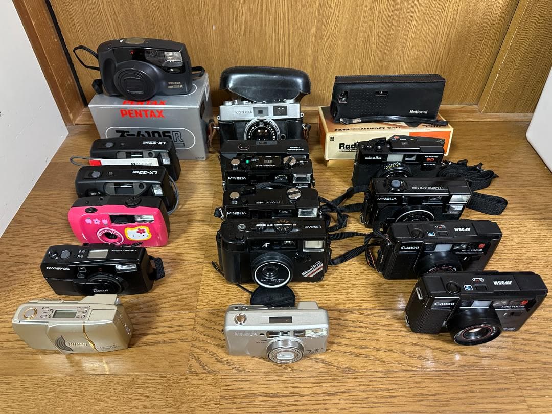 Chou　フィルムカメラ　セット① (NIKON AW AF/CANON