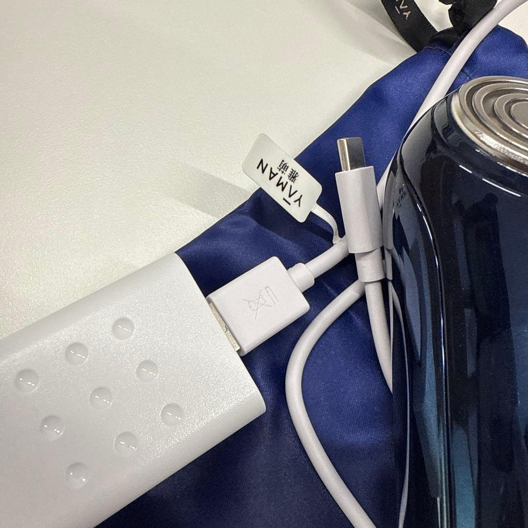 るか/プロフ確認必須 YAMAN 美顔器 充電器付き シルバー