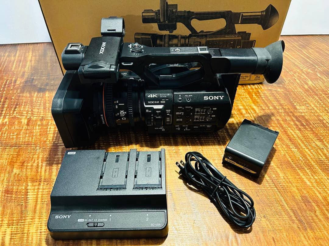 値下げしましたSONY PXW-Z190（充電器、バッテリー1本レインカバー付）