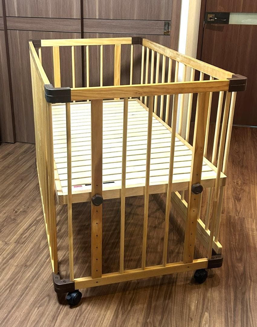 farska ファルスカ　ベッドサイドベッド　03　取説＆マットレス＆シーツ付き