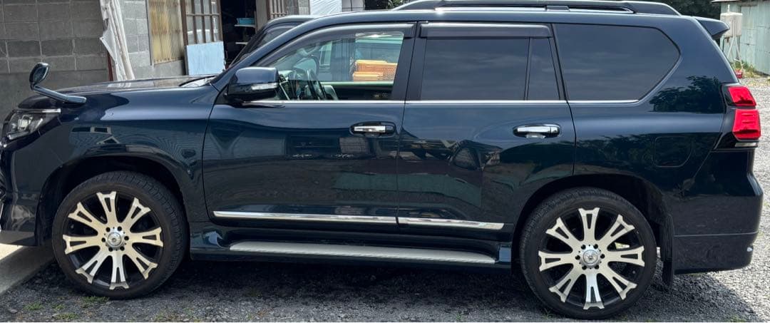 265/40R22 ゴールドマンクルーズ　プラド、ハイラックスなど