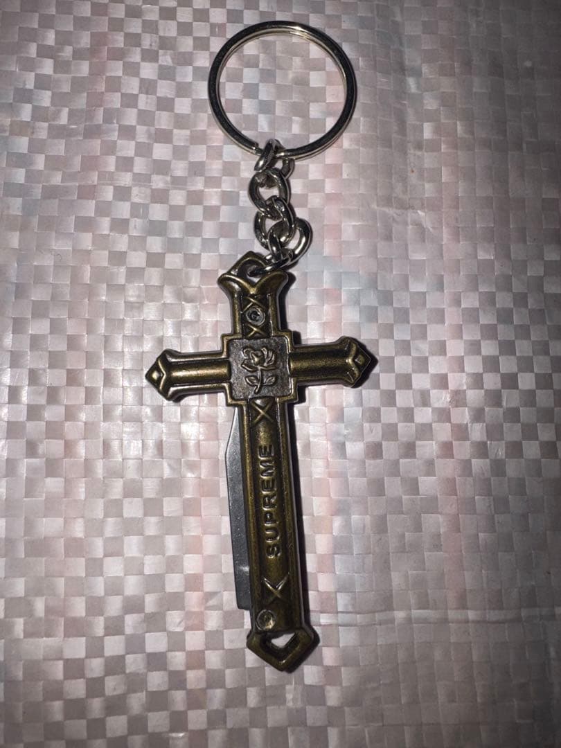 小物 SUPREME Crucifix Knife Folding Key chain