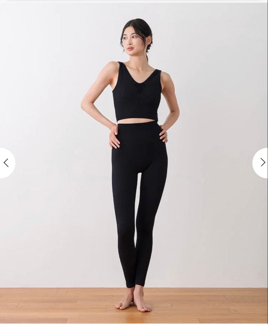 コ*ア様 未使用　SUKALA アクティブデイジーレギンス　黒　L