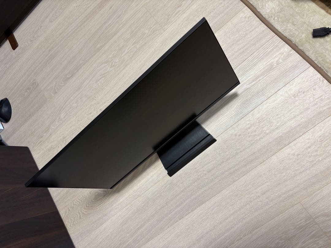 23.8型ディスプレイ(I-O DATA)、スタンドライト ※ケーブル付き