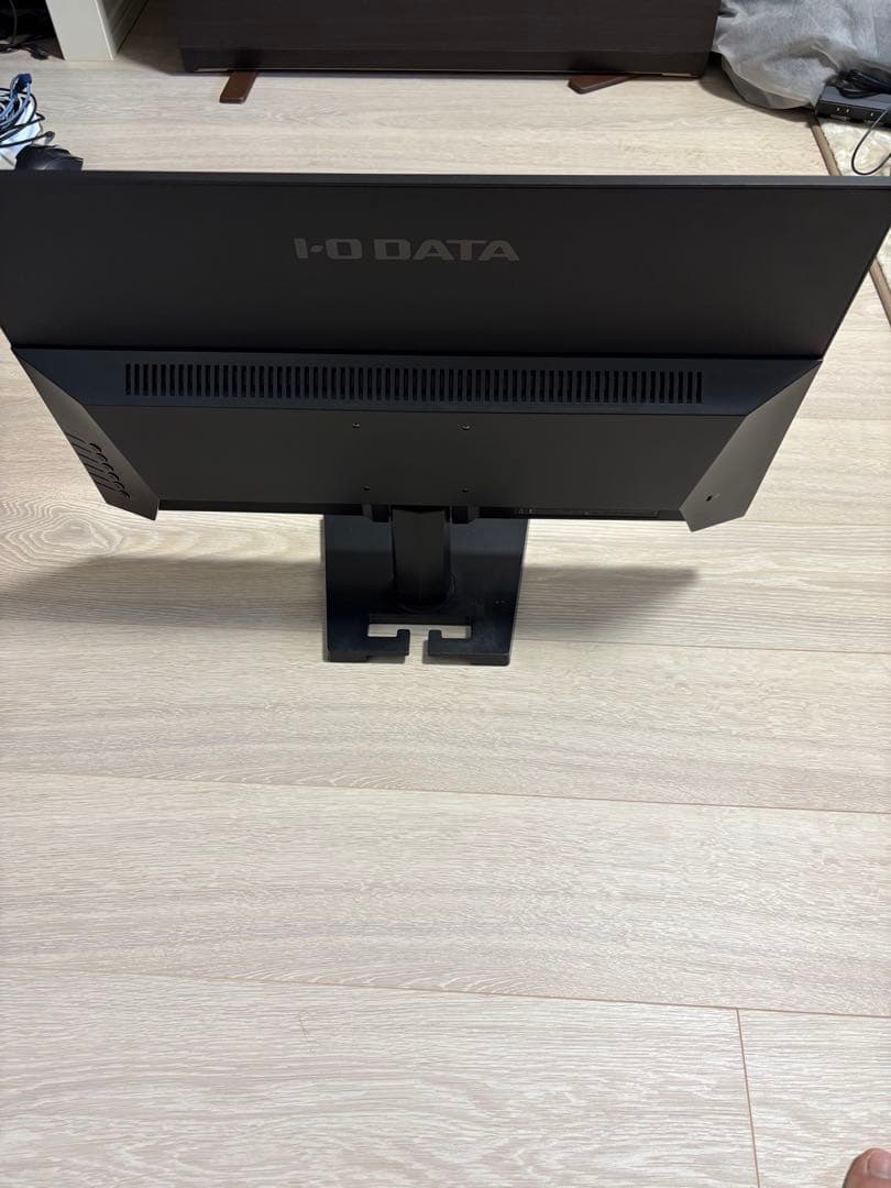 23.8型ディスプレイ(I-O DATA)、スタンドライト ※ケーブル付き