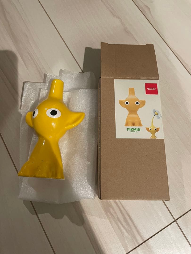 ピクミン　花瓶　黄ピクミン