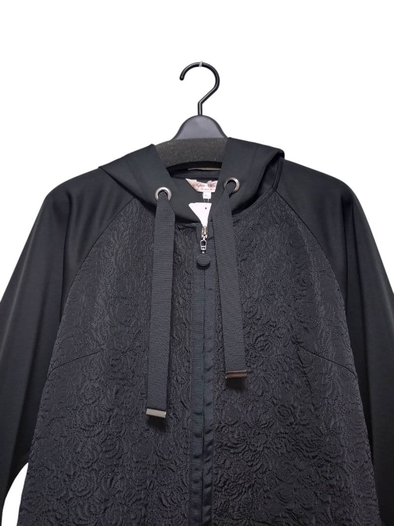 スーパービューティー　2025ダンボールニットとキルティング生地ロングパーカー