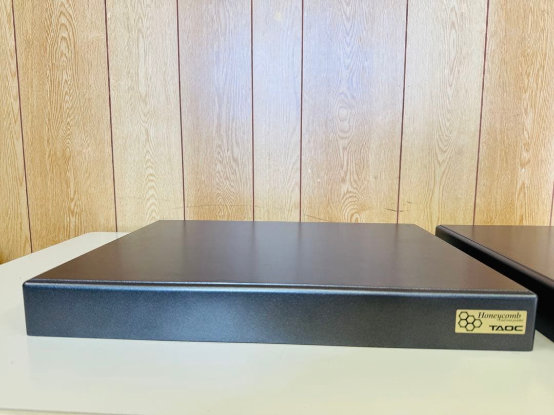 Honeycomb オーディオボード　taoc タオック