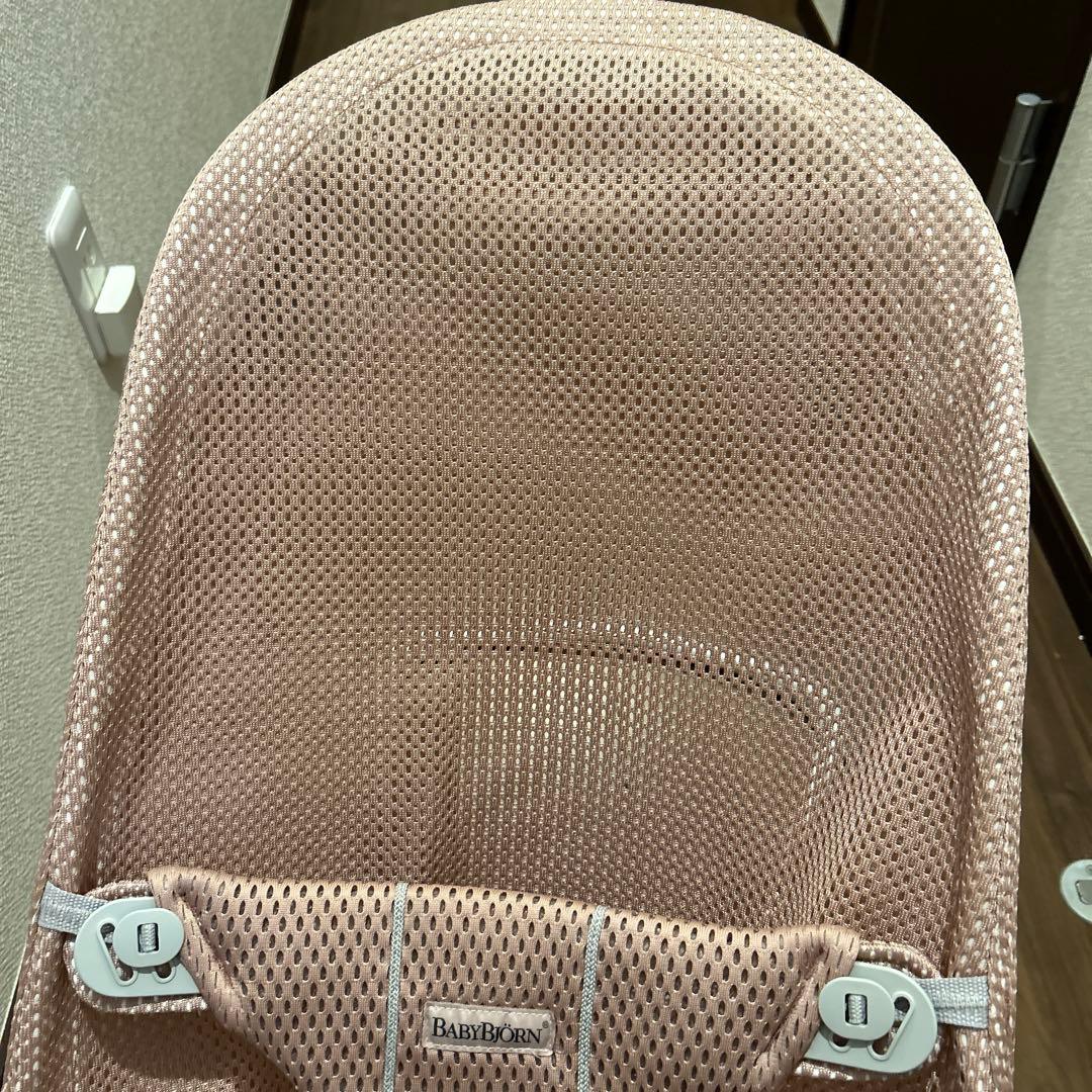 美品　ベビービョルン　バウンサー　ダスティピンク　カバー２枚
