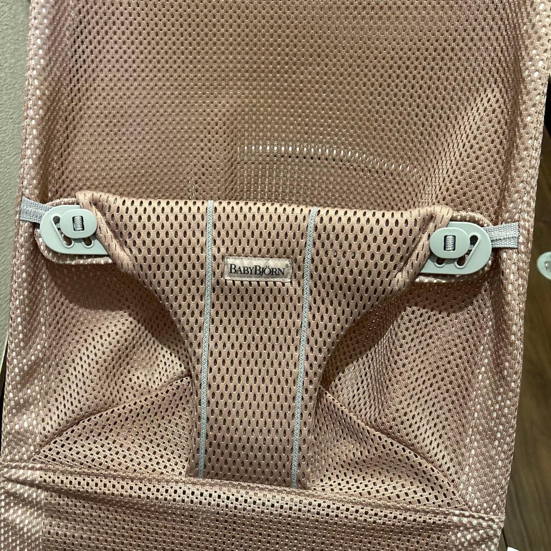 美品　ベビービョルン　バウンサー　ダスティピンク　カバー２枚