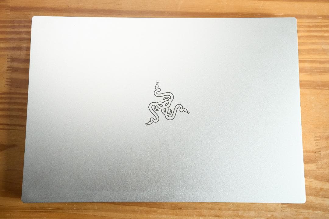 s*o様 Razer Blade Stealth 13 フルHD Mercury