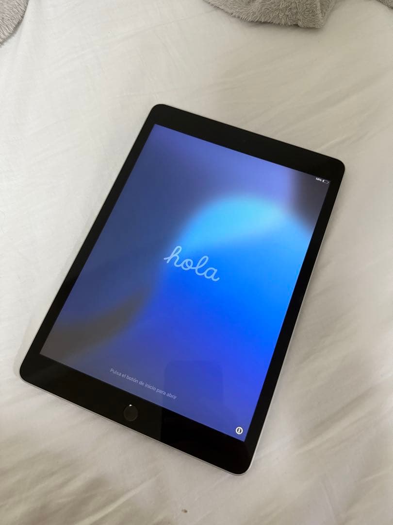 iPad 第9世代 64G WiFiモデル　美品