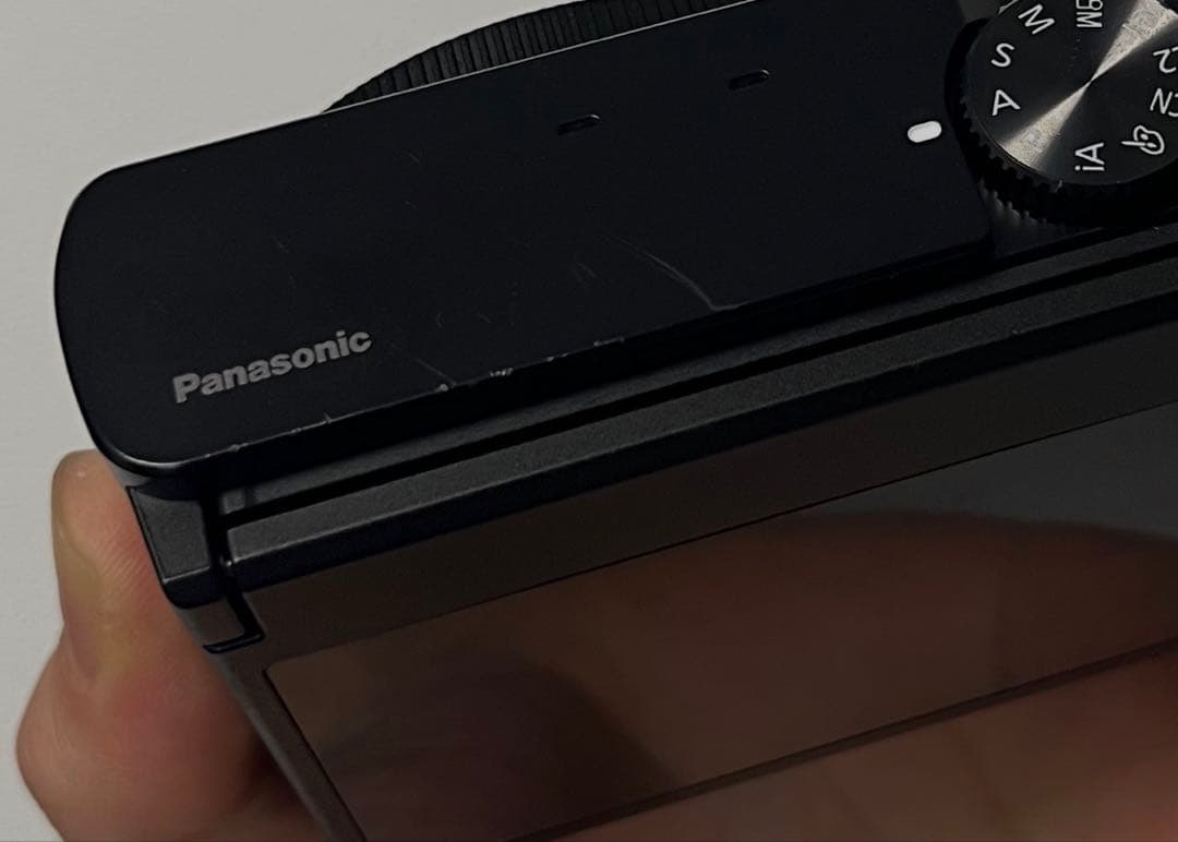 デジタルカメラ Panasonic LUMIX TZ99