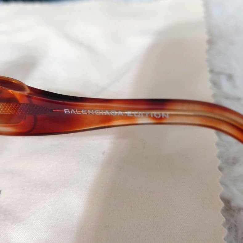 【美品】BALENCIAGA　バレンシアガ　サングラス　ブラウン　グラデーション
