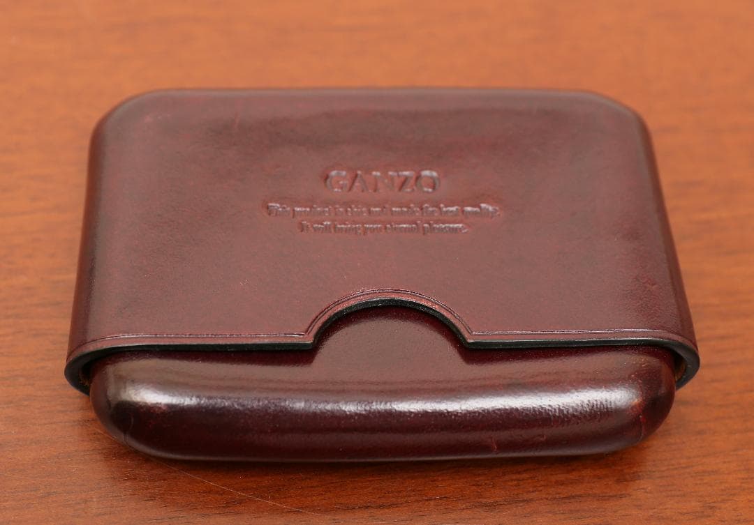 ★ ガンゾ GANZO マエストロ2 (MAESTRO2)名刺入れ ヨコ型(M)