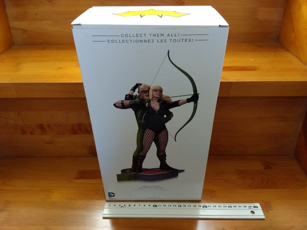 ●バットガール スタチュー 31センチ フィギュア バットマン 限定 アメコミ