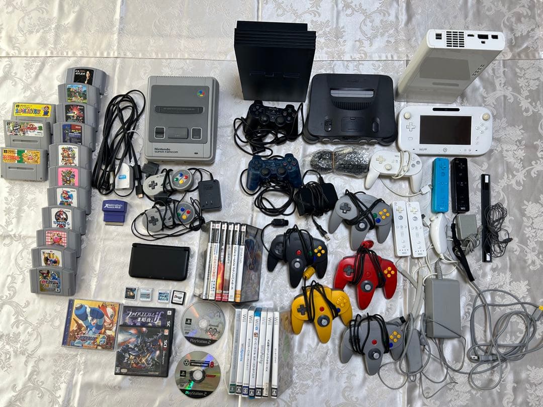 プレステ2、任天堂3DS、64、Wii、スーパーファミコン本体、ソフト他 沢山