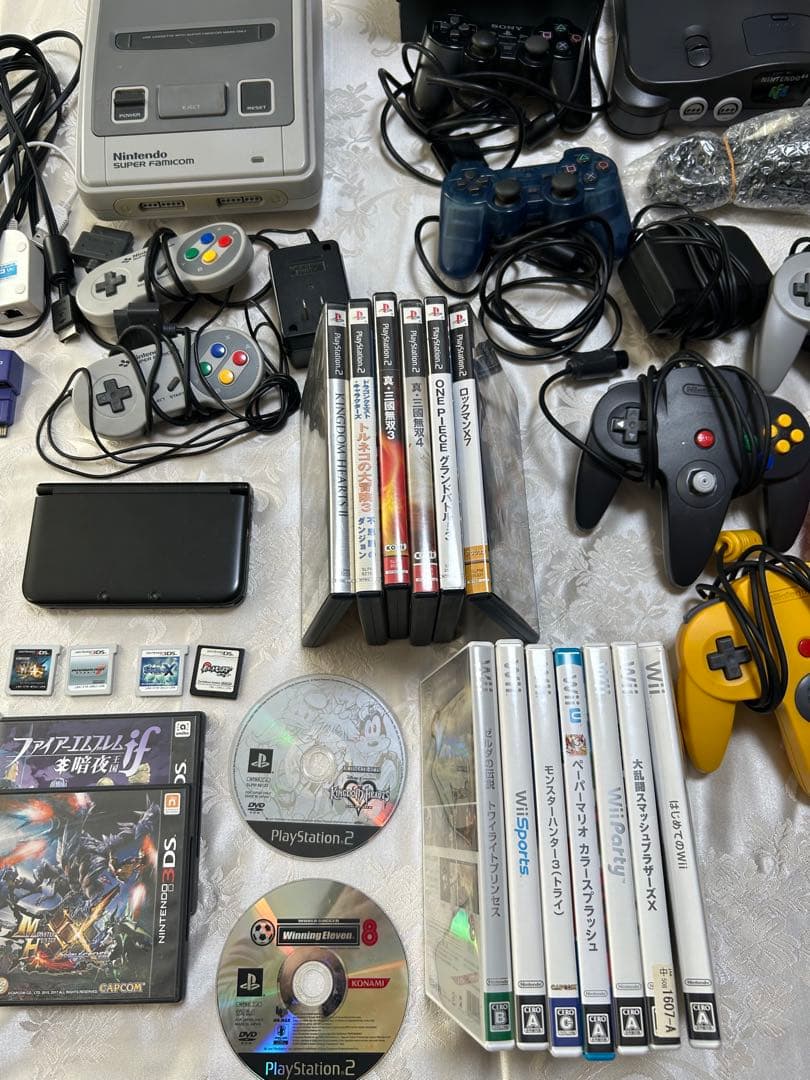 プレステ2、任天堂3DS、64、Wii、スーパーファミコン本体、ソフト他 沢山