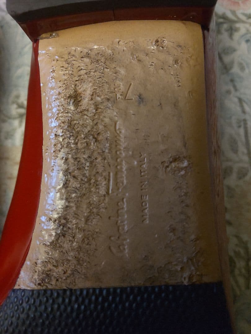 フェラガモ ポインテッドトゥ フラットシューズ 25cm