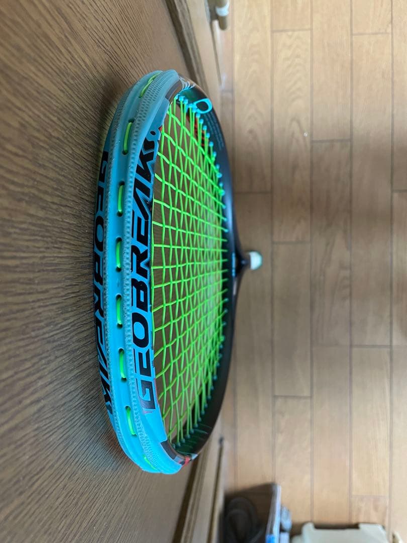 ジオブレイク70VS テニスラケット(軟式用)