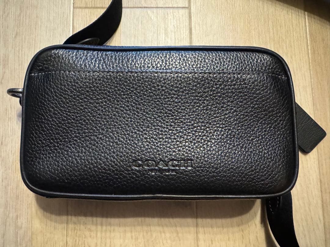 コーチ COACH ショルダーバッグ　ジェイデン クロスボディ ブラック