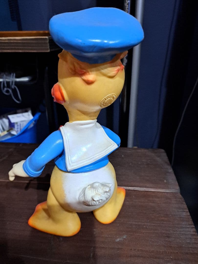 レドラ　ディズニー　ドナルドダックのソフビ