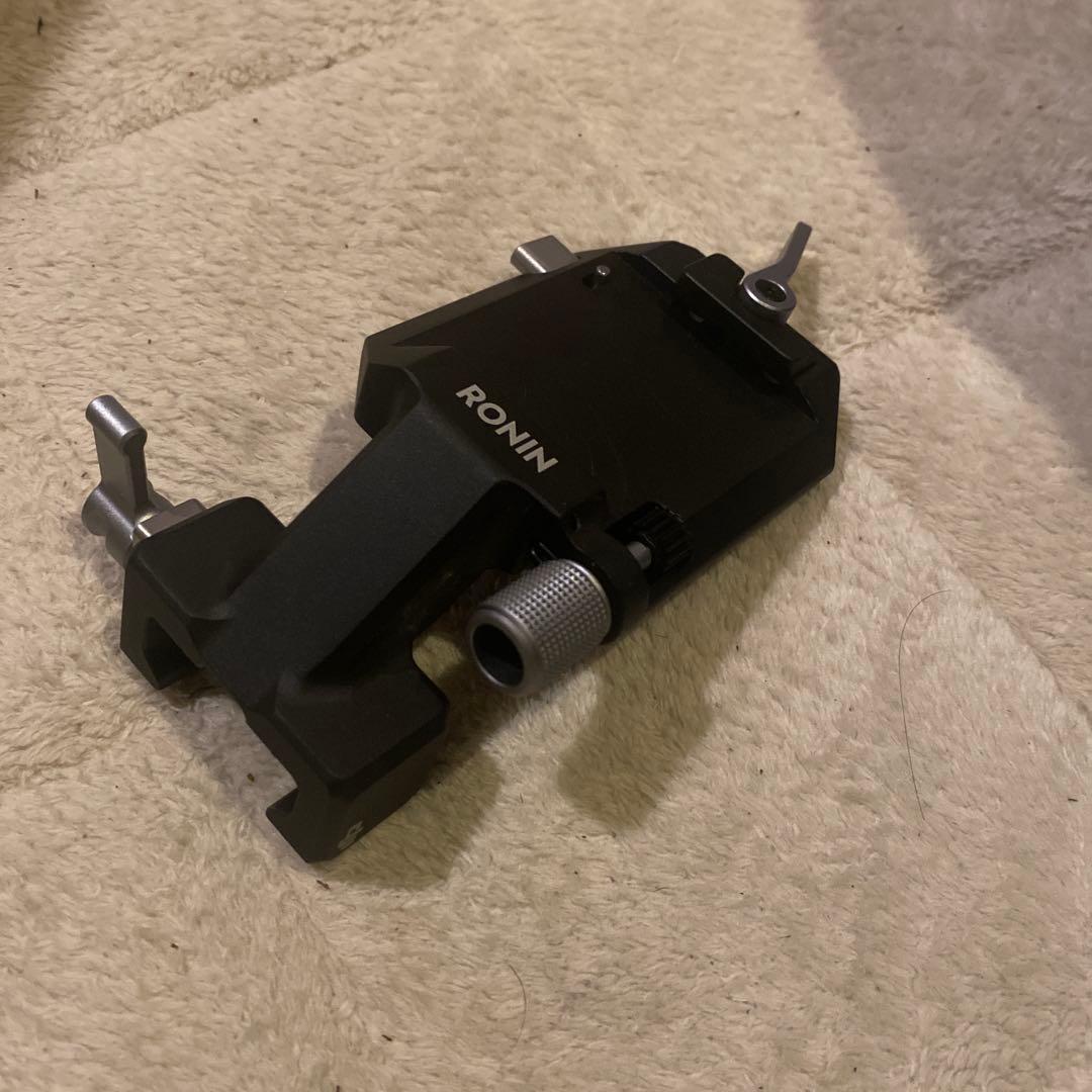 DJI R ジンバル　縦型マウント　ronin