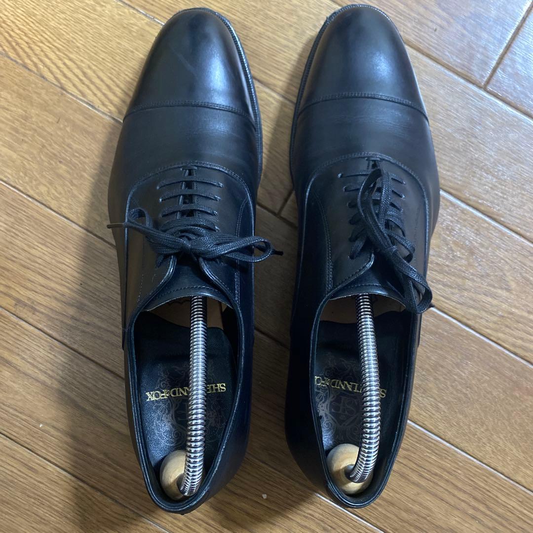 SHETLAND FOX ブラック ドレスシューズ