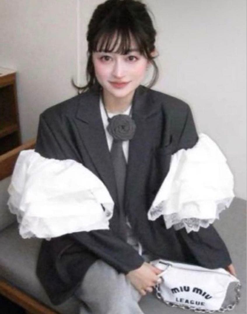 ジャケット・アウター BIBIY EMMA FRILL JACKET