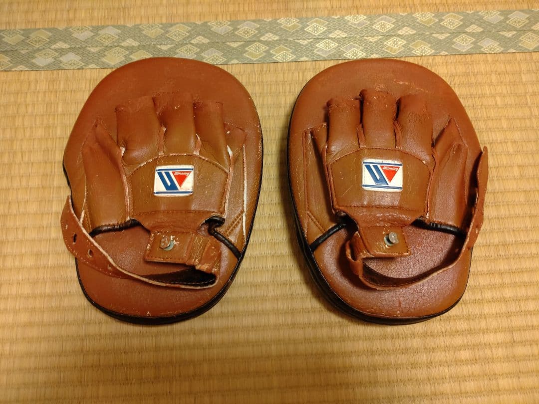 Winning ボクシングミット 本皮レザー