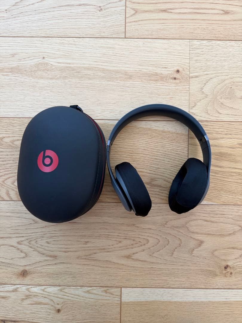 Beats Studio3 Wireless 動作良好 イヤーパッド劣化あり