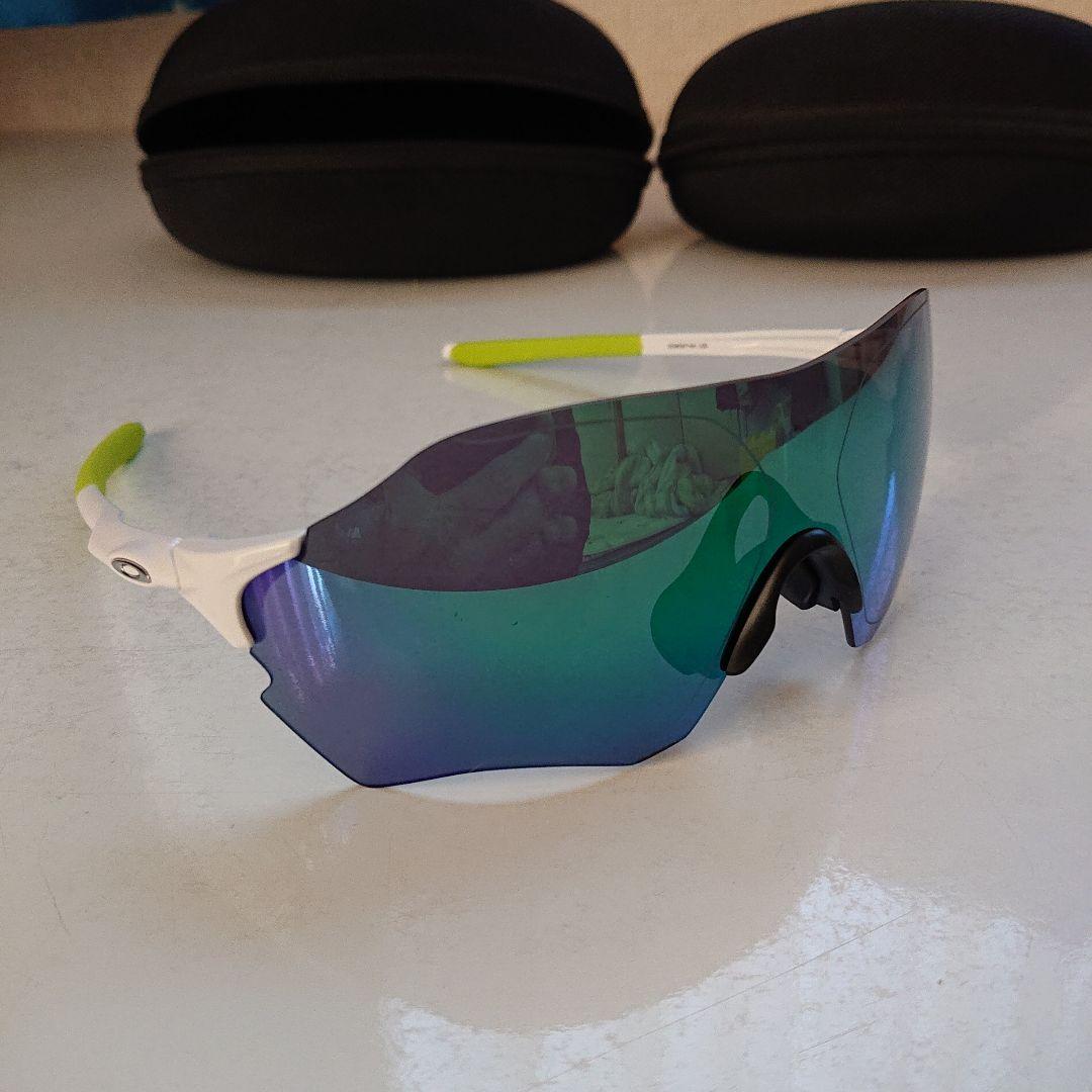 OAKLEY evzeroサングラス
