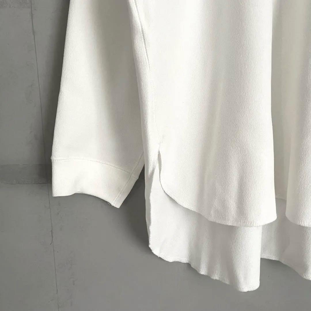 美品✨Whim Gazette Vガゼットプルオーバー　ホワイト　ロングスリーブ