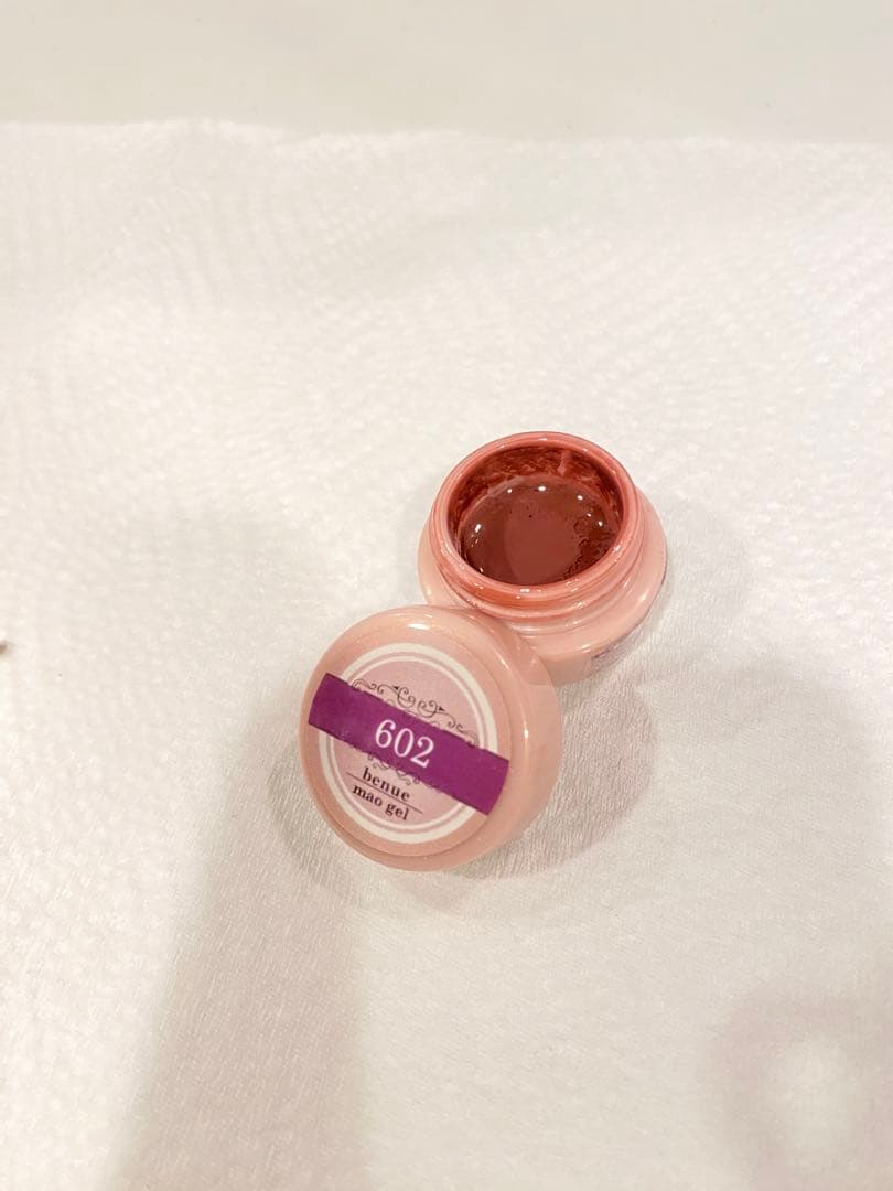 マオジェル24セット残量多 ほぼ未使用maogel マオネイルプレミアム ラメ