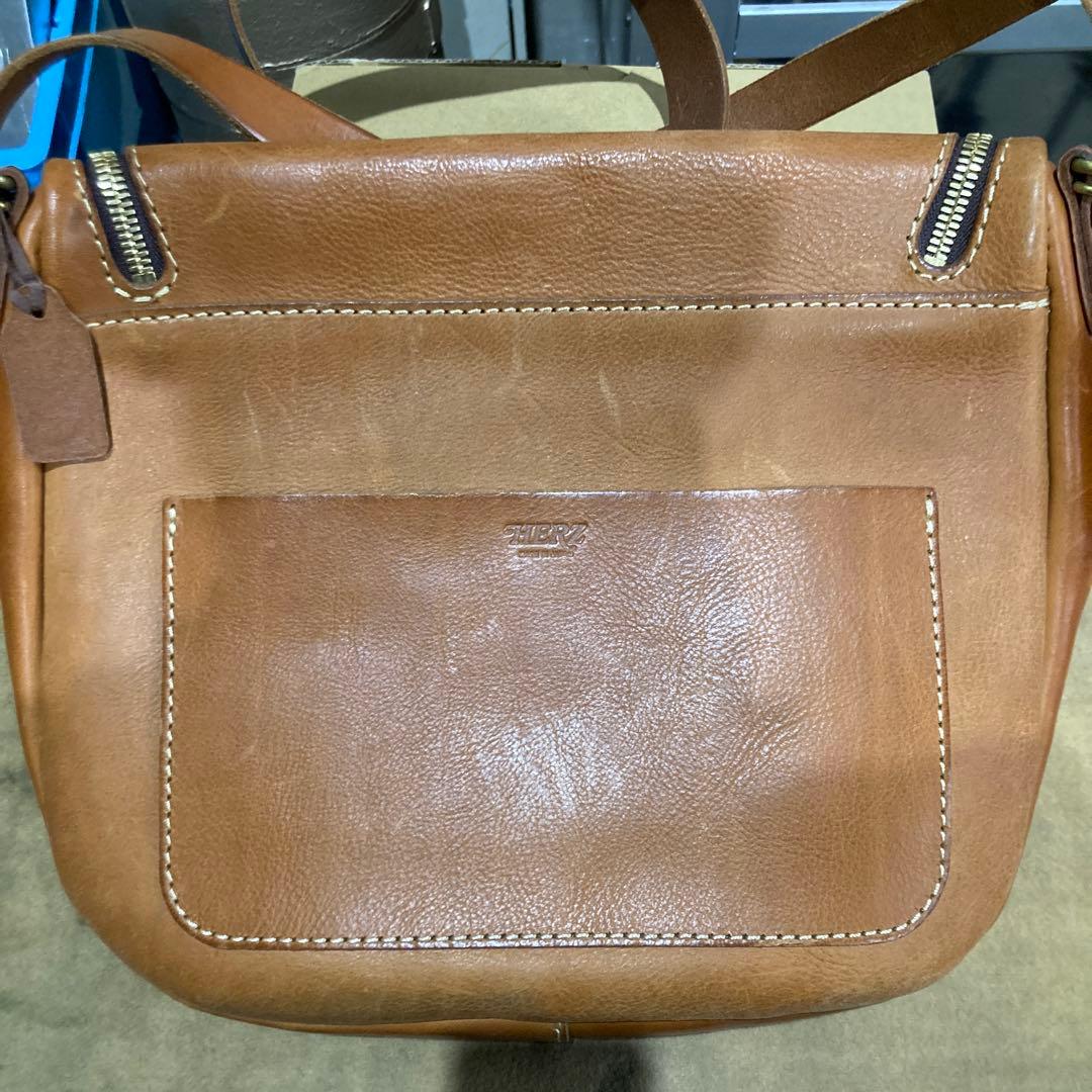 HERZ バッグ　革　ラナパー