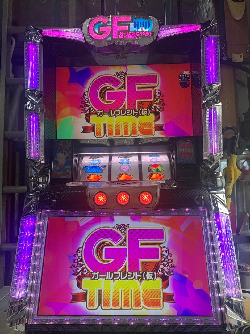 パチスロガールフレンド(仮)〜聖櫻学園メモリアル〜埼玉県草加市直接引取のみ