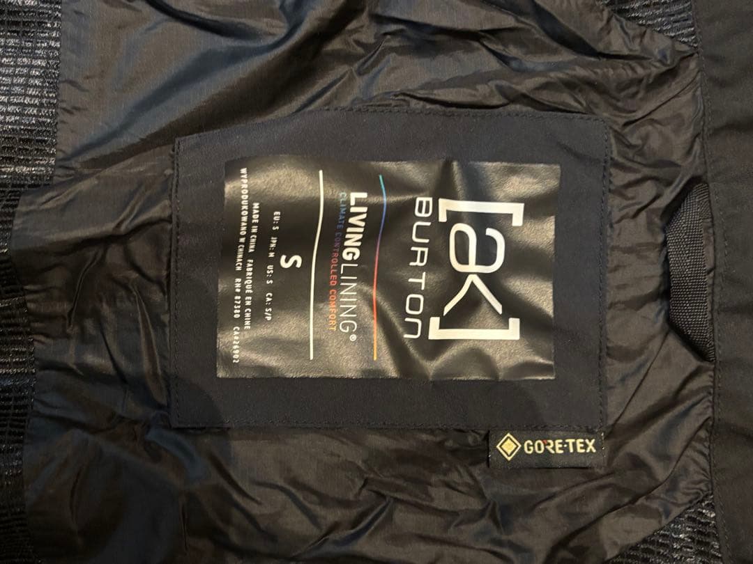 Burton [ak] Living Lining ジャケット S WS