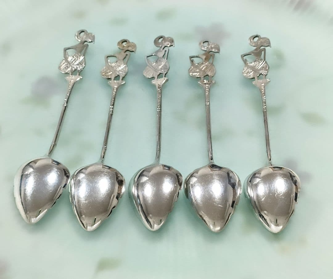 5698#1222　DELUXE/ヴィンテージインドネシア銀製800スプーン5本