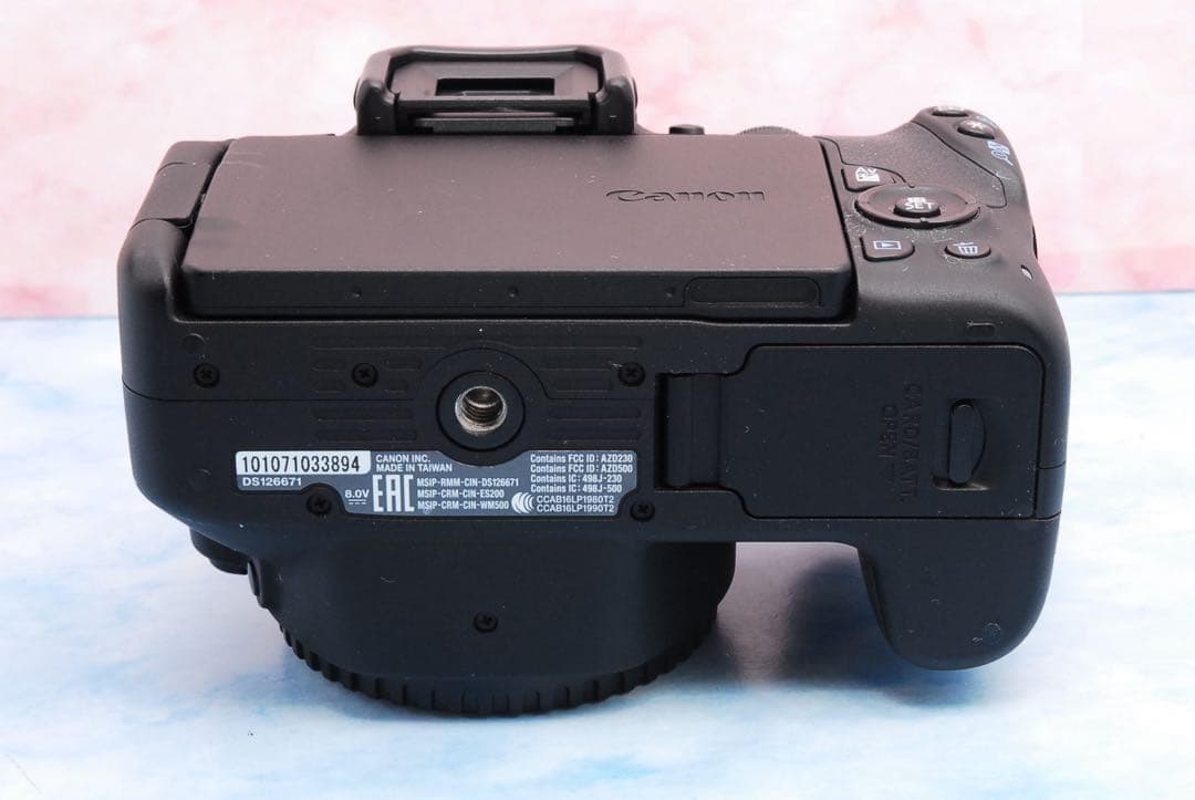 キャノン kiss X9☆一眼レフカメラ☆手ぶれ補正標準＆超望遠☆スマホ転送