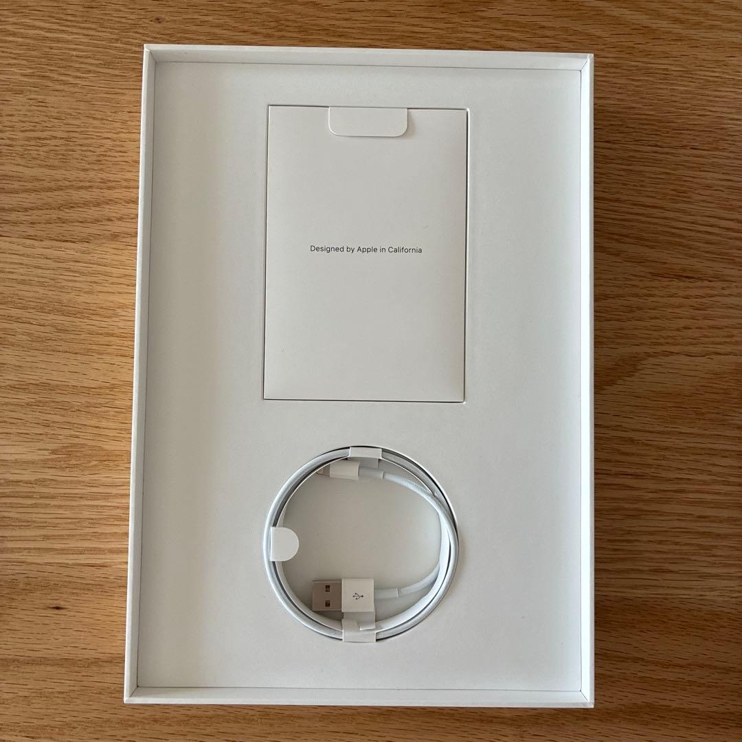 Apple iPad ホワイト 本体