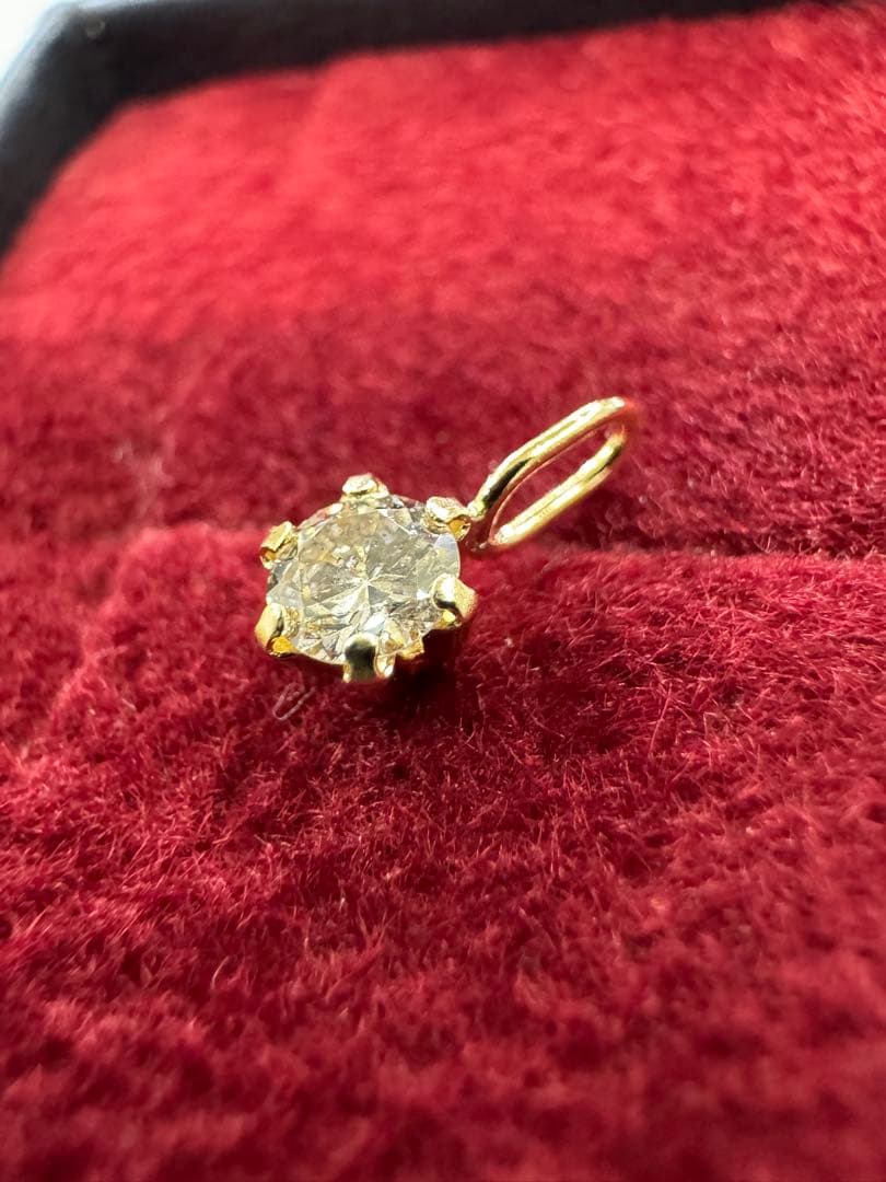 jjooll【新品】★K18ダイヤモンド【0.13ct】ペンダントトップ