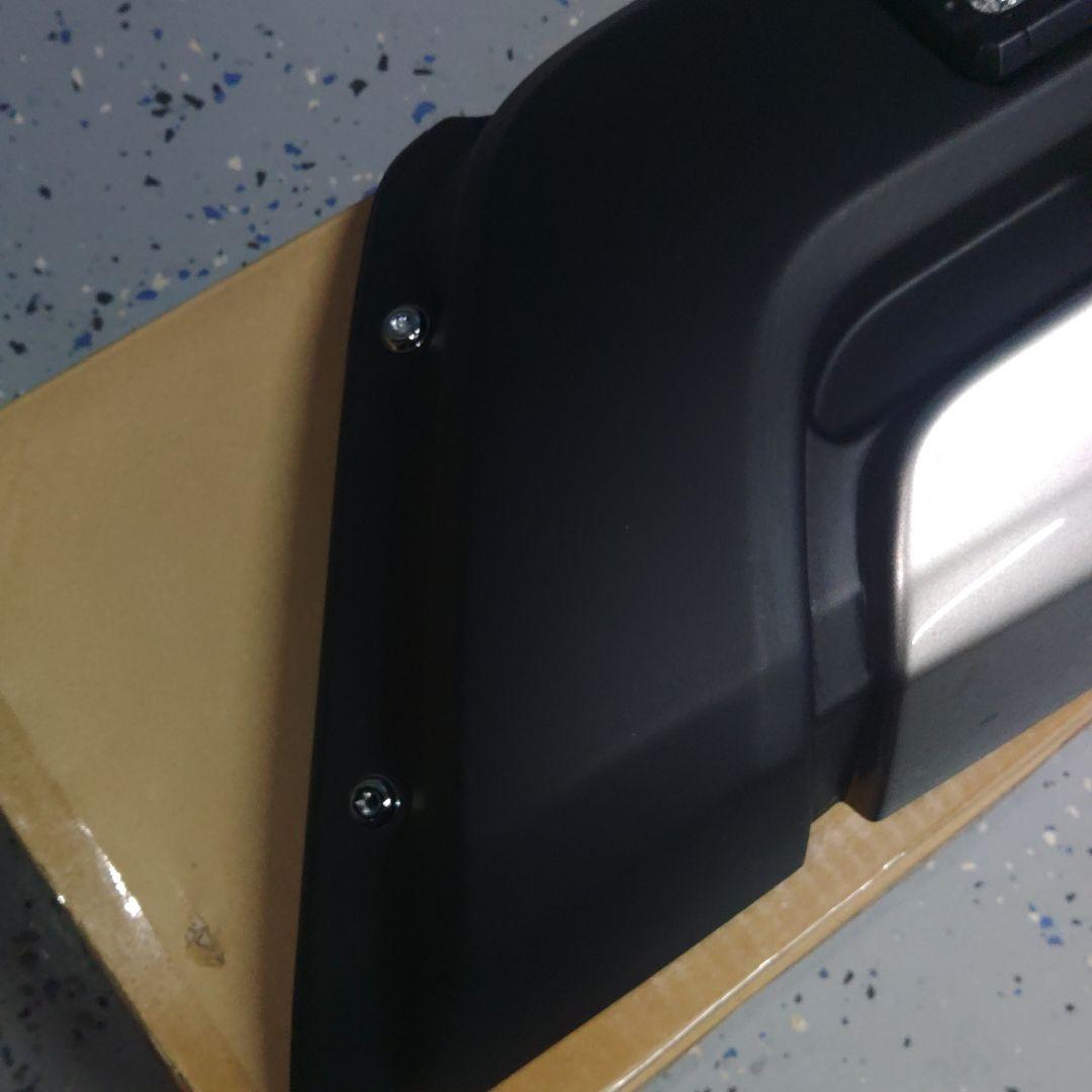 ゆってぃー様購入GR スポイラー　デイライト　ハイエース