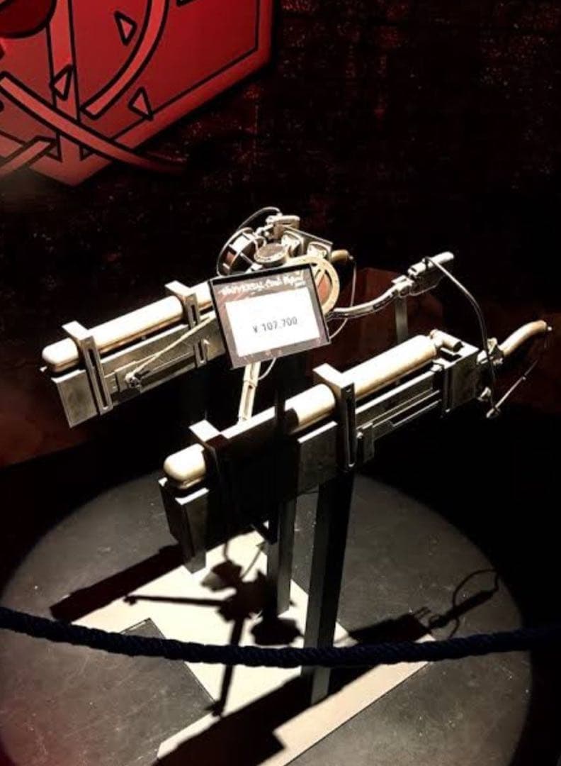 進撃の巨人 1/1 スケール 立体機動装置 movic コスプレ USJ