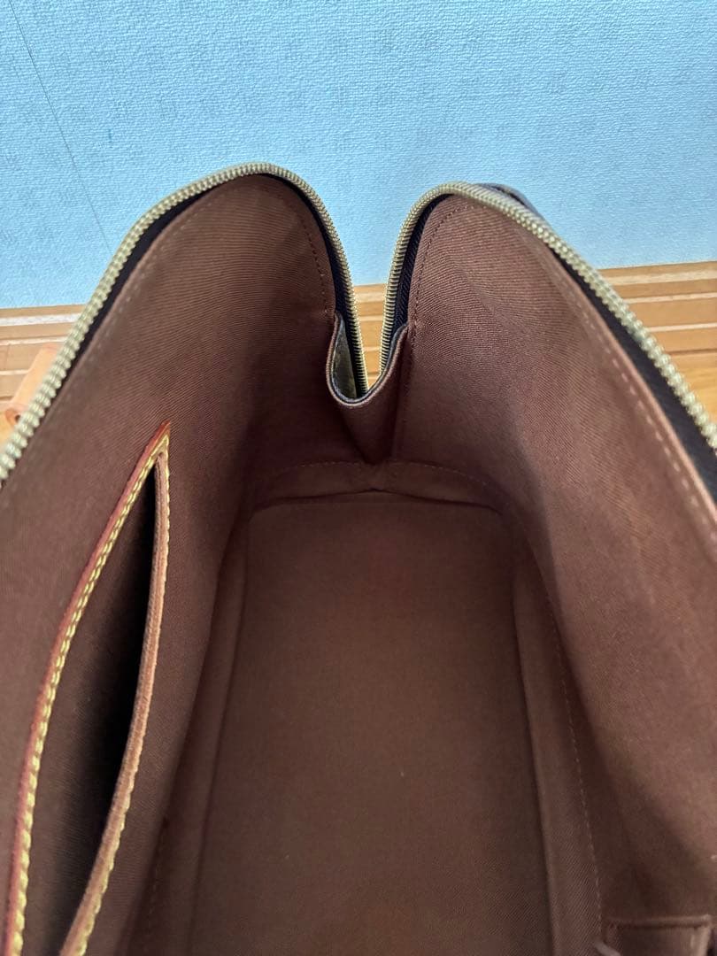 ルイ・ヴィトン　アルマ　モノグラム　ハンドバッグ