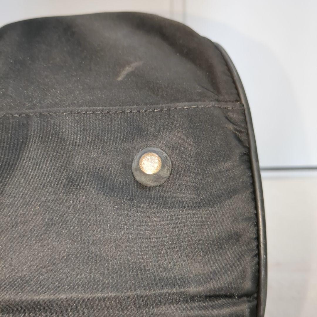 プラダ ボストンバッグ 三角ロゴ 希少色 ブラック レザーハンドル 大容量