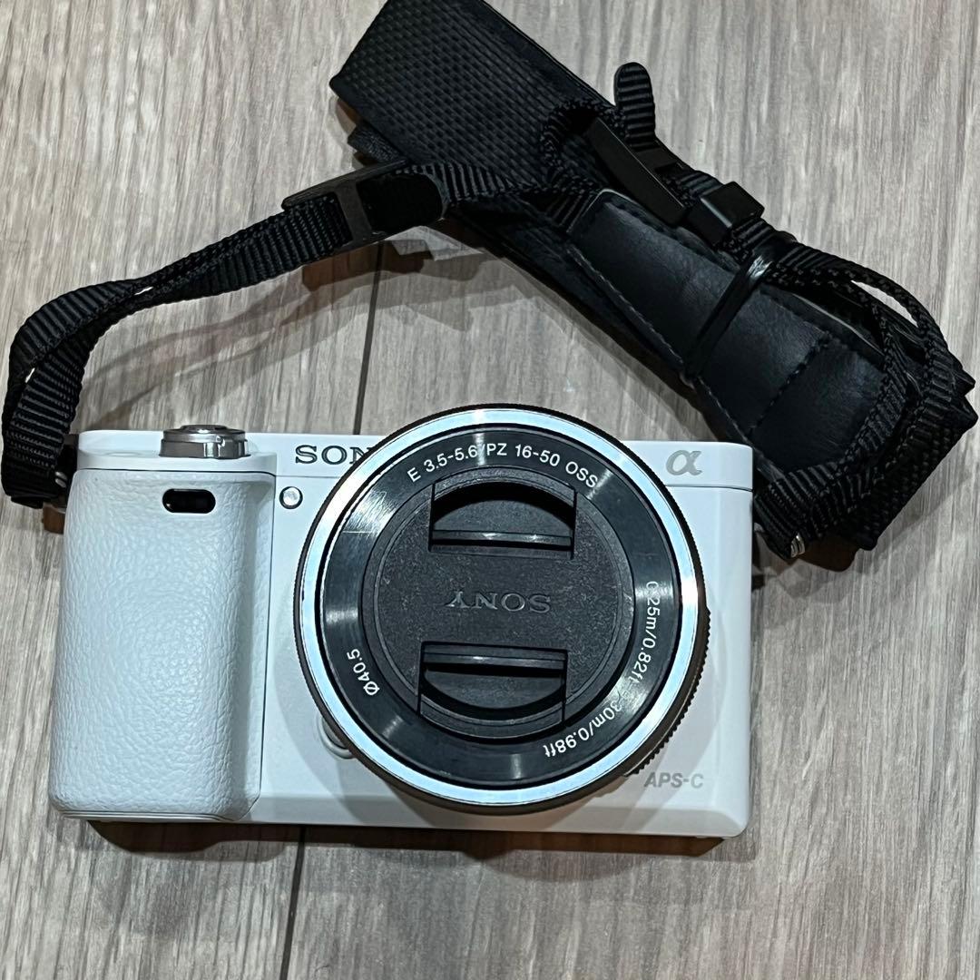 SONY α6000 ミラーレスカメラ ホワイト