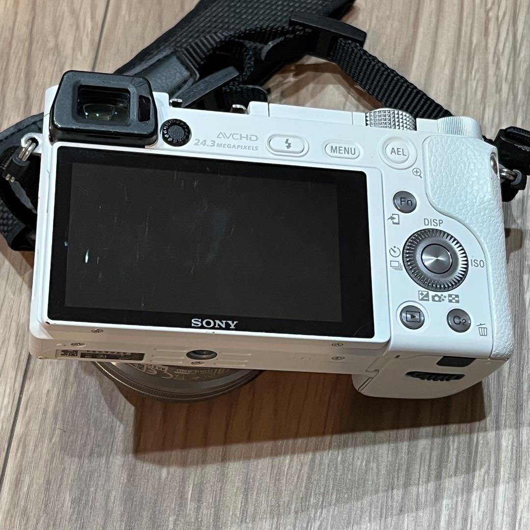 SONY α6000 ミラーレスカメラ ホワイト