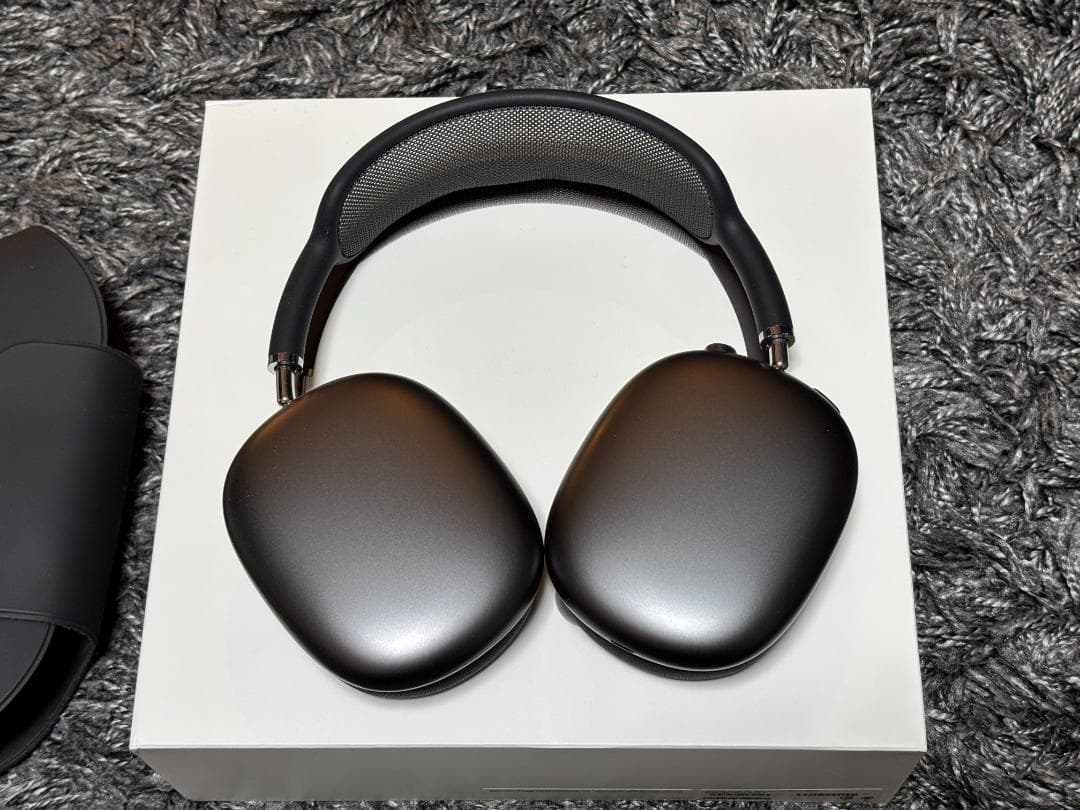 AirPods Max スペースグレー 美品 + おまけケース付き